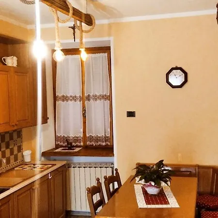 Borgo Antico Chalet Appartamenti Fara Novarese Exterior photo